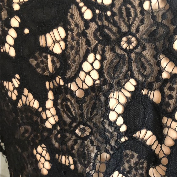 Express duo-layer lacy blouse. S/P - Picture 3 of 3